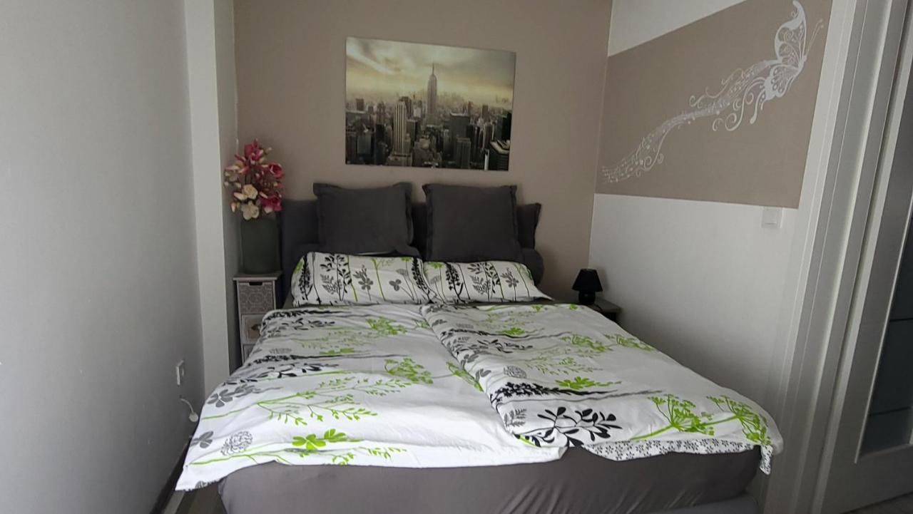 Apartment Impression Осієк Екстер'єр фото