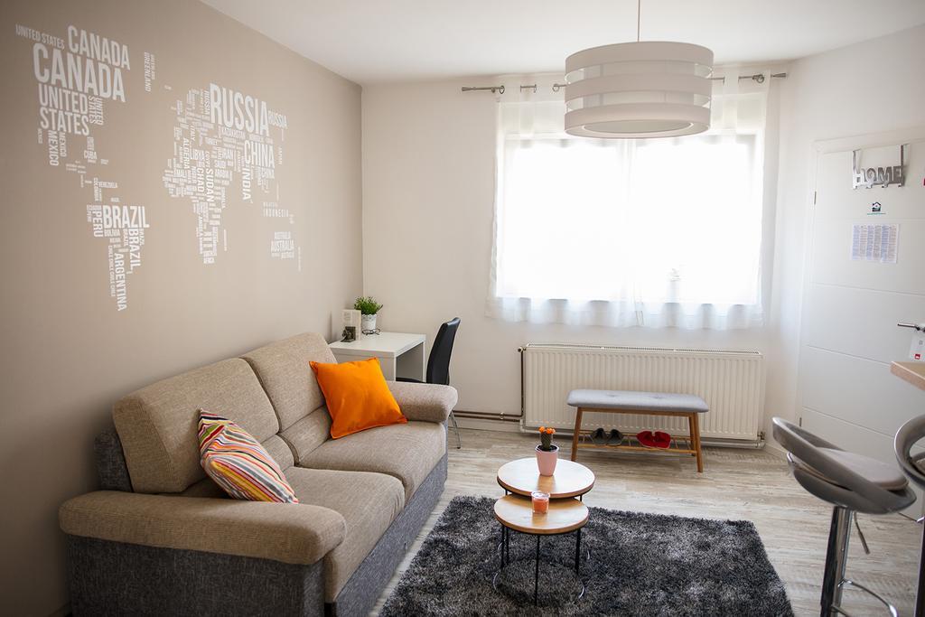 Apartment Impression Осієк Екстер'єр фото