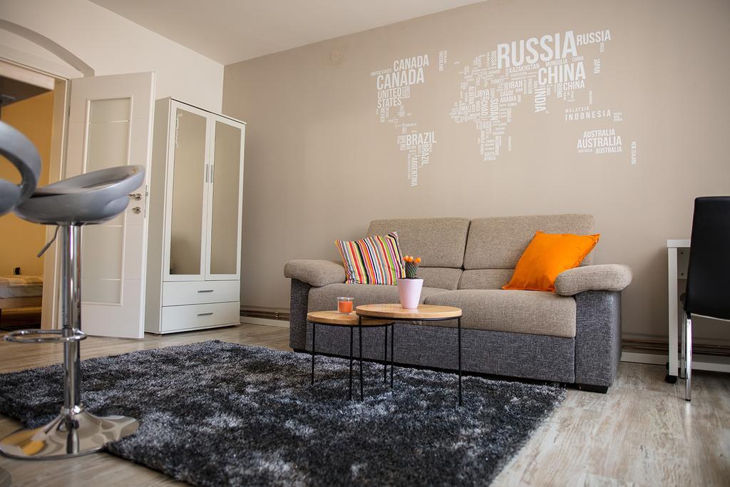 Apartment Impression Осієк Екстер'єр фото